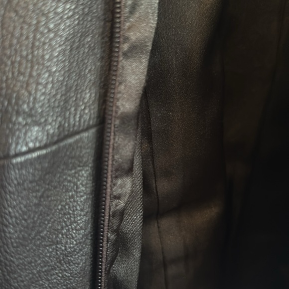 Leather jacket - Picture 13 of 16